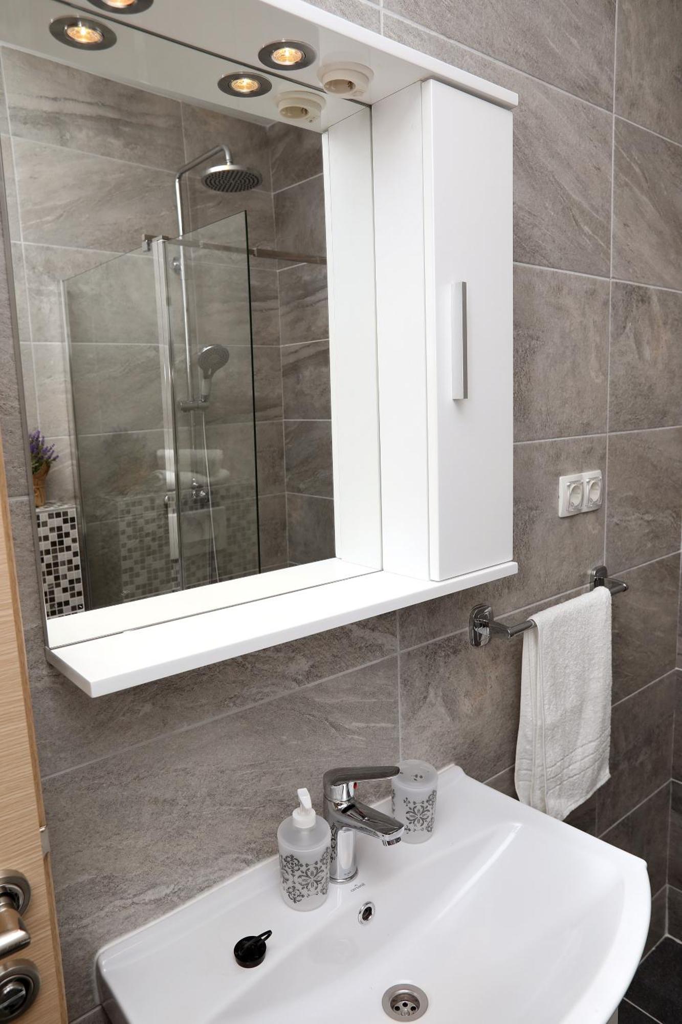 Bridgeview Apartment トロギール エクステリア 写真